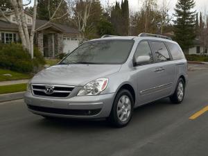 Hyundai Entourage '2006